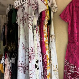 Ladies frocks linen, lace cotton
Sizes from S to 4XL